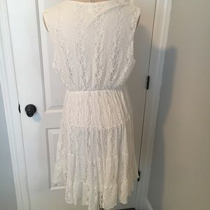 Haani Dresses - 2X Haani White Lace Stretch Dress Haani Dresses - 2X Haani White Lace Stretch Dress